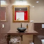 Hotel Zámoček Mraznica *