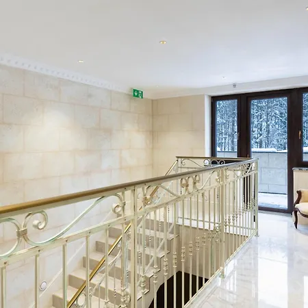 Zamocek Mraznica Hotel Prievidza