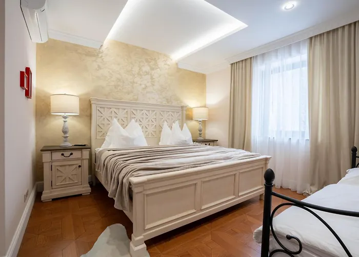 Zamocek Mraznica Hotel